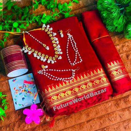 প্রিমিয়াম আড়ং কটন শাড়ি, কুন্দন জুয়েলারি ও চুড়ি ফুল কম্বো সেট (কোড ৮৮৯)
